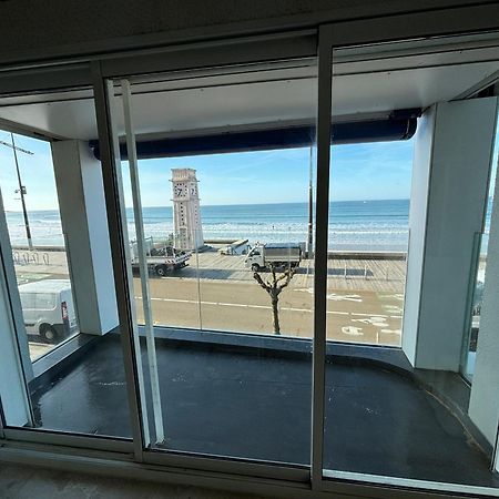 Appartement T2 Avec Balcon Et Vue Mer, 1Er Etage, Ascenseur, Tv, Cuisine Equipee - Fr-1-197-466 เลส์ซาบล์-โดล็อนน์ ภายนอก รูปภาพ