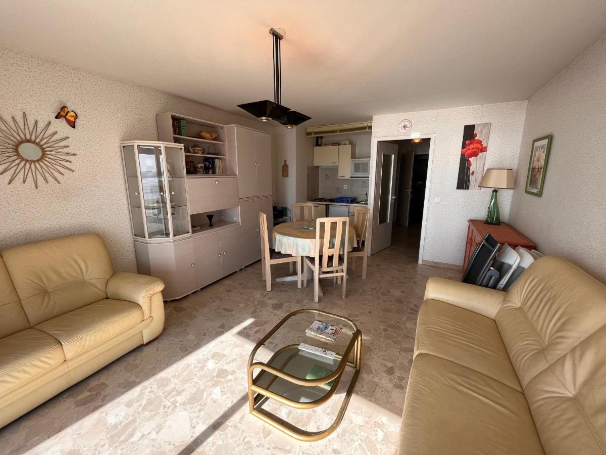 Appartement T2 Avec Balcon Et Vue Mer, 1Er Etage, Ascenseur, Tv, Cuisine Equipee - Fr-1-197-466 เลส์ซาบล์-โดล็อนน์ ภายนอก รูปภาพ