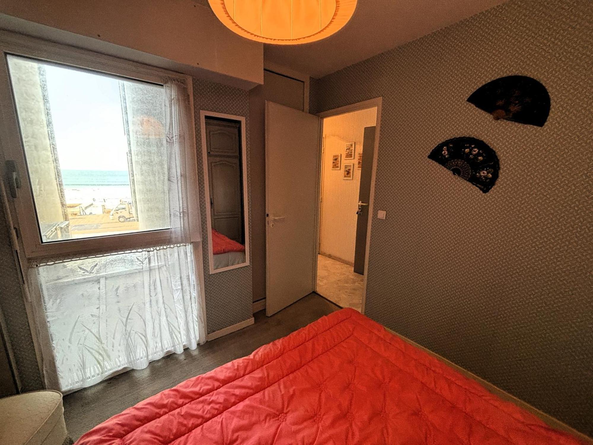 Appartement T2 Avec Balcon Et Vue Mer, 1Er Etage, Ascenseur, Tv, Cuisine Equipee - Fr-1-197-466 เลส์ซาบล์-โดล็อนน์ ภายนอก รูปภาพ